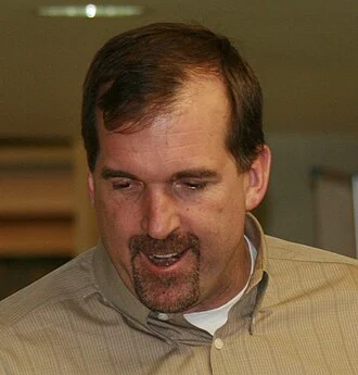 Bill Wennington height profile photo