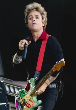 Billie Joe Armstrong height profile photo