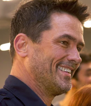 Billy Campbell height profile photo