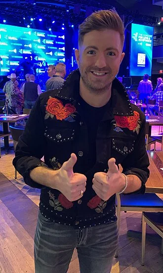 Billy Gilman height profile photo