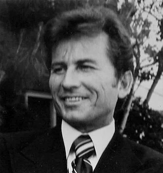 Billy Gray (actor) height profile photo