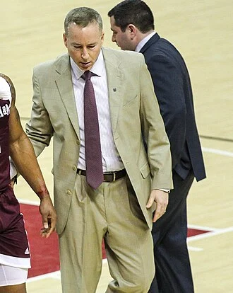 Billy Kennedy (basketball) height profile photo