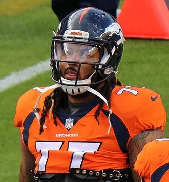 Billy Turner (American football) height profile photo