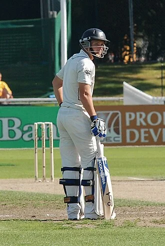 BJ Watling height profile photo