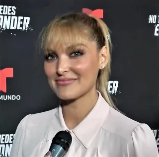 Blanca Soto height profile photo