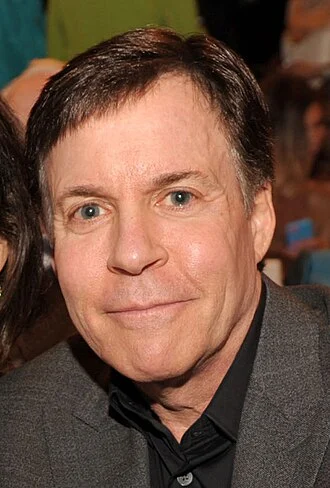 Bob Costas height profile photo