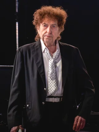 Bob Dylan height profile photo