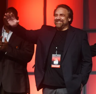 Bob Golic height profile photo