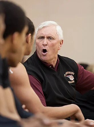 Bob Hurley height profile photo