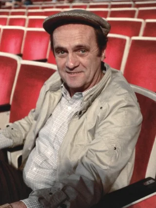 Bob Newhart height profile photo
