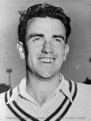 Bob Simpson (cricketer) height profile photo