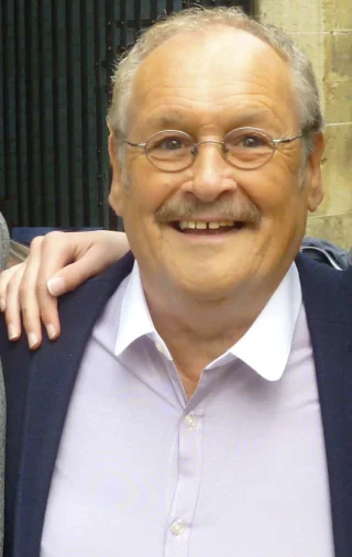 Bobby Ball height profile photo