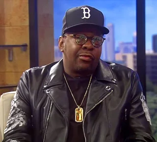 Bobby Brown height profile photo