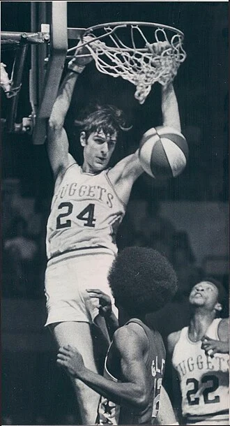 Bobby Jones (basketball, born 1951) height profile photo