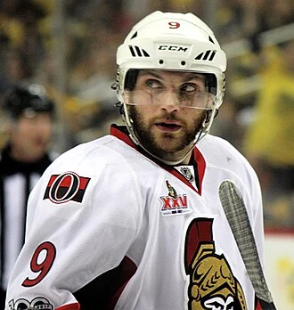 Bobby Ryan height profile photo