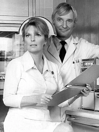 Bobby Troup height profile photo