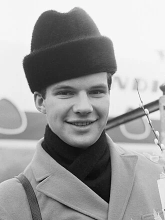 Bobby Vee height profile photo