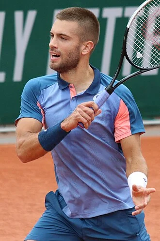 Borna Ćorić height profile photo