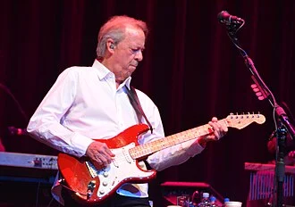 Boz Scaggs height profile photo