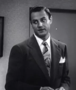 Brad Dexter height profile photo