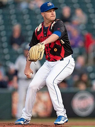 Brad Peacock height profile photo