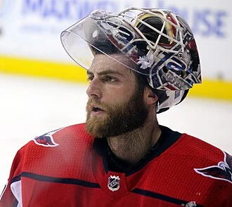 Braden Holtby height profile photo