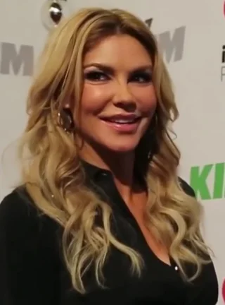 Brandi Glanville height profile photo