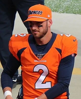 Brandon Allen (American football) height profile photo