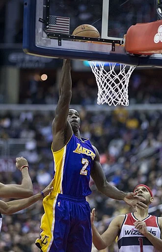 Brandon Bass height profile photo