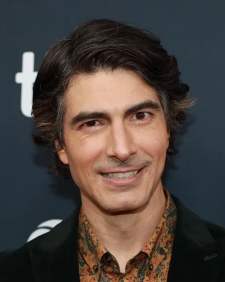 Brandon Routh height profile photo