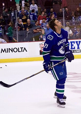 Brandon Sutter height profile photo