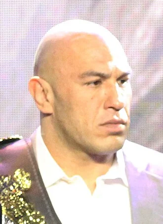 Brandon Vera height profile photo