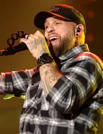 Brantley Gilbert height profile photo