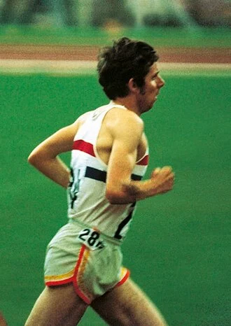 Brendan Foster height profile photo
