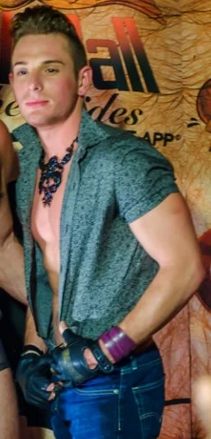 Brent Corrigan height profile photo