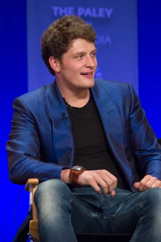 Brett Dier height profile photo