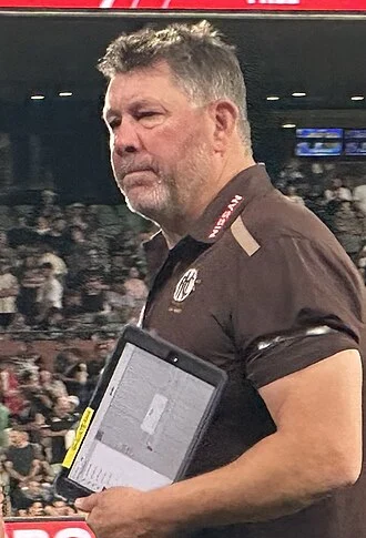 Brett Ratten height profile photo