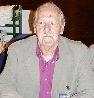 Brian Aldiss height profile photo
