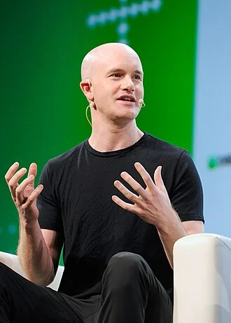 Brian Armstrong (businessman) height profile photo