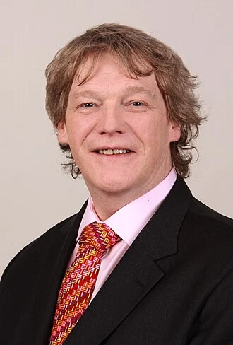 Brian Crowley height profile photo