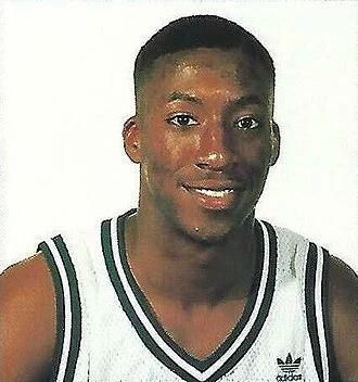 Brian Davis (basketball) height profile photo