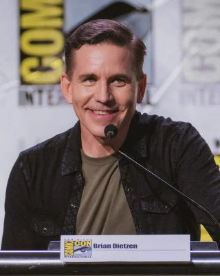 Brian Dietzen height profile photo