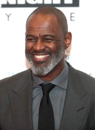 Brian McKnight height profile photo