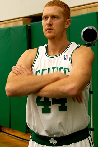 Brian Scalabrine height profile photo