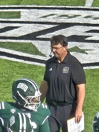 Brian Smith (American football coach, born 1980) height profile photo