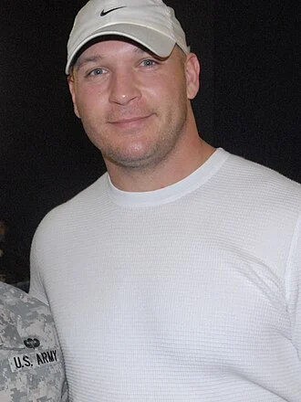 Brian Urlacher height profile photo