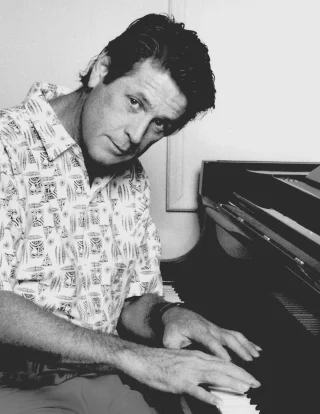 Brian Wilson height profile photo