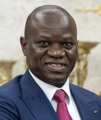 Brice Oligui Nguema height profile photo