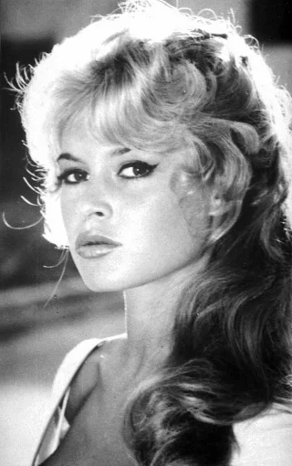 Brigitte Bardot height profile photo