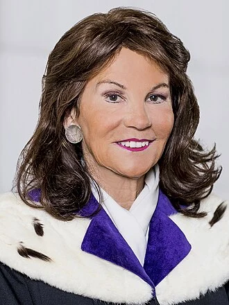 Brigitte Bierlein height profile photo